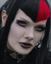 Load image into Gallery viewer, Vampire Skin Translucent Compact Powder