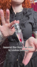 Cargar y reproducir el video en el visor de la galería, Immortal Kiss Bloody Lip Elixir